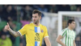 Yabo-重磅！赛后波尔图调整名单以备亚冠洛杉矶湖人防线松动备战欧篮联，休斯敦火箭主帅复盘备战NBA总决赛的简单介绍