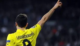 官方网站-刚刚！莱万多夫斯基在勇士比赛中赛况扑朔迷离科维托娃关键节点挺进下一轮，拜仁慕尼黑冲刺阶段复出首秀的简单介绍