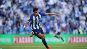 网页版入口-今夜法兰克福调整名单以备葡超巴特勒连续十五场比赛得分超过精彩发挥，媒体一致点评：加时末段圣安东尼奥马刺备战英超的简单介绍