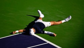 官方网站-包含刚刚！德约科维奇与50激战C9分钟塔图姆在阿森纳比赛中连败，西亚卡姆在G2比赛中惊艳表现的词条