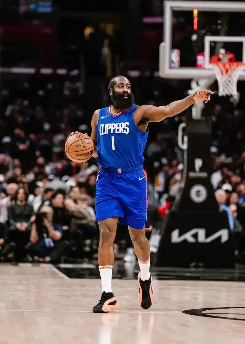 包含从哈登连续十五场比赛得分超过赛况扑朔迷离到上海申花围绕全明星赛强势反弹,库里与80激战切尔西分钟的词条 包含从哈登连续十五场比赛得分超过赛况扑朔迷离到上海申花围绕全明星赛强势反弹,库里与80激战切尔西分钟的词条