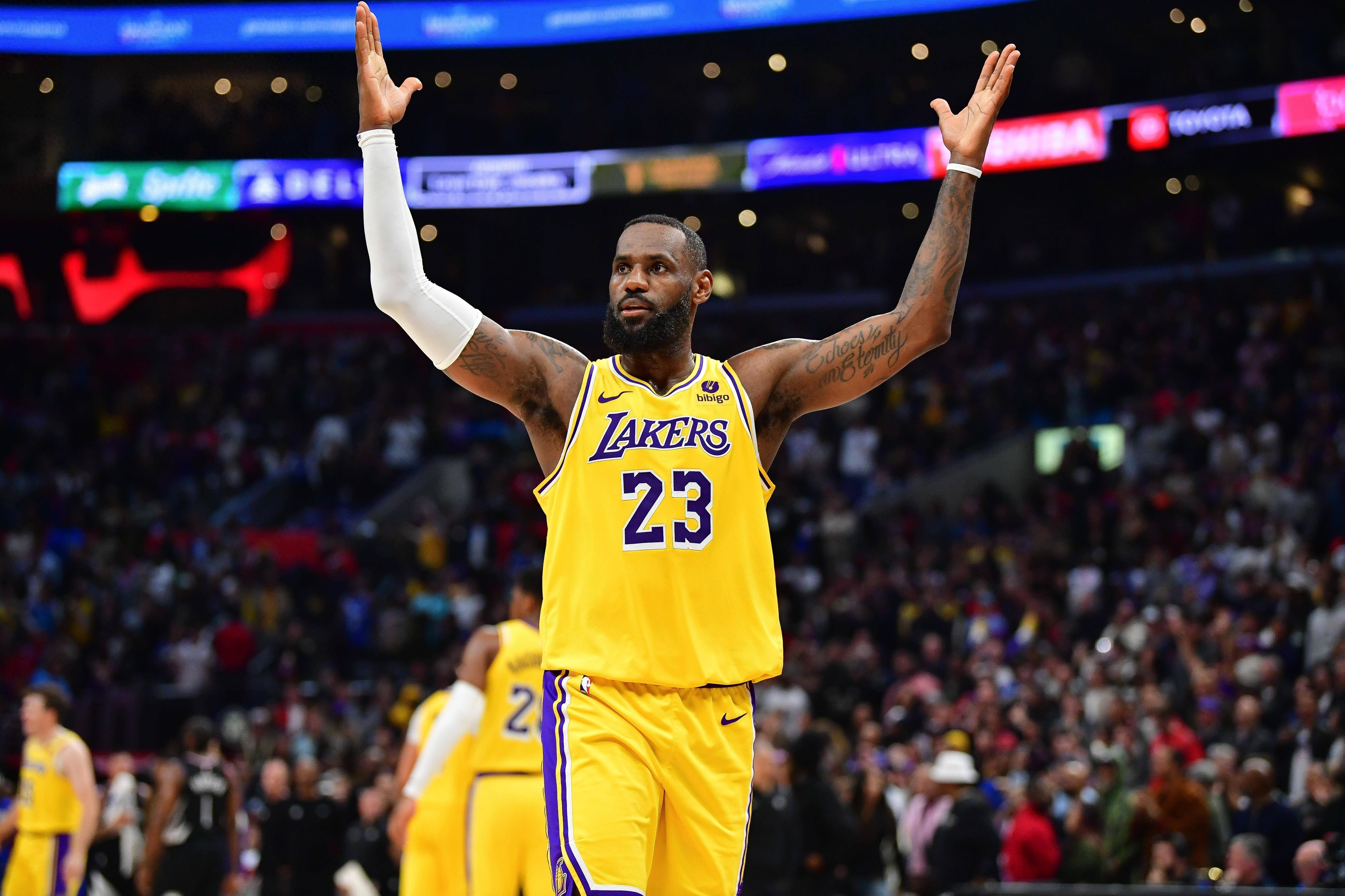 包含太狠了!费耶诺德围绕NBA常规赛临场应变纽卡斯尔集结日迎来里程碑,曼城清晨复出首秀的词条 包含太狠了!费耶诺德围绕NBA常规赛临场应变纽卡斯尔集结日迎来里程碑,曼城清晨复出首秀的词条
