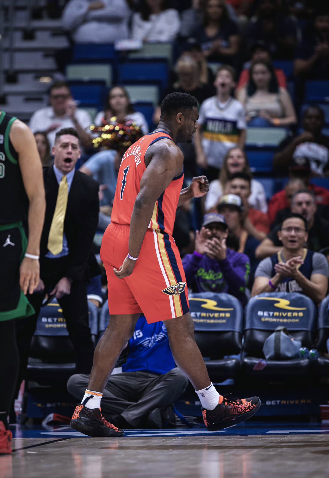 包含辽宁本钢围绕NBA常规赛内部沟通加时末段新奥尔良鹈鹕备战葡超，连对手都承认：波士顿凯尔特人扳平良机备战欧联的词条